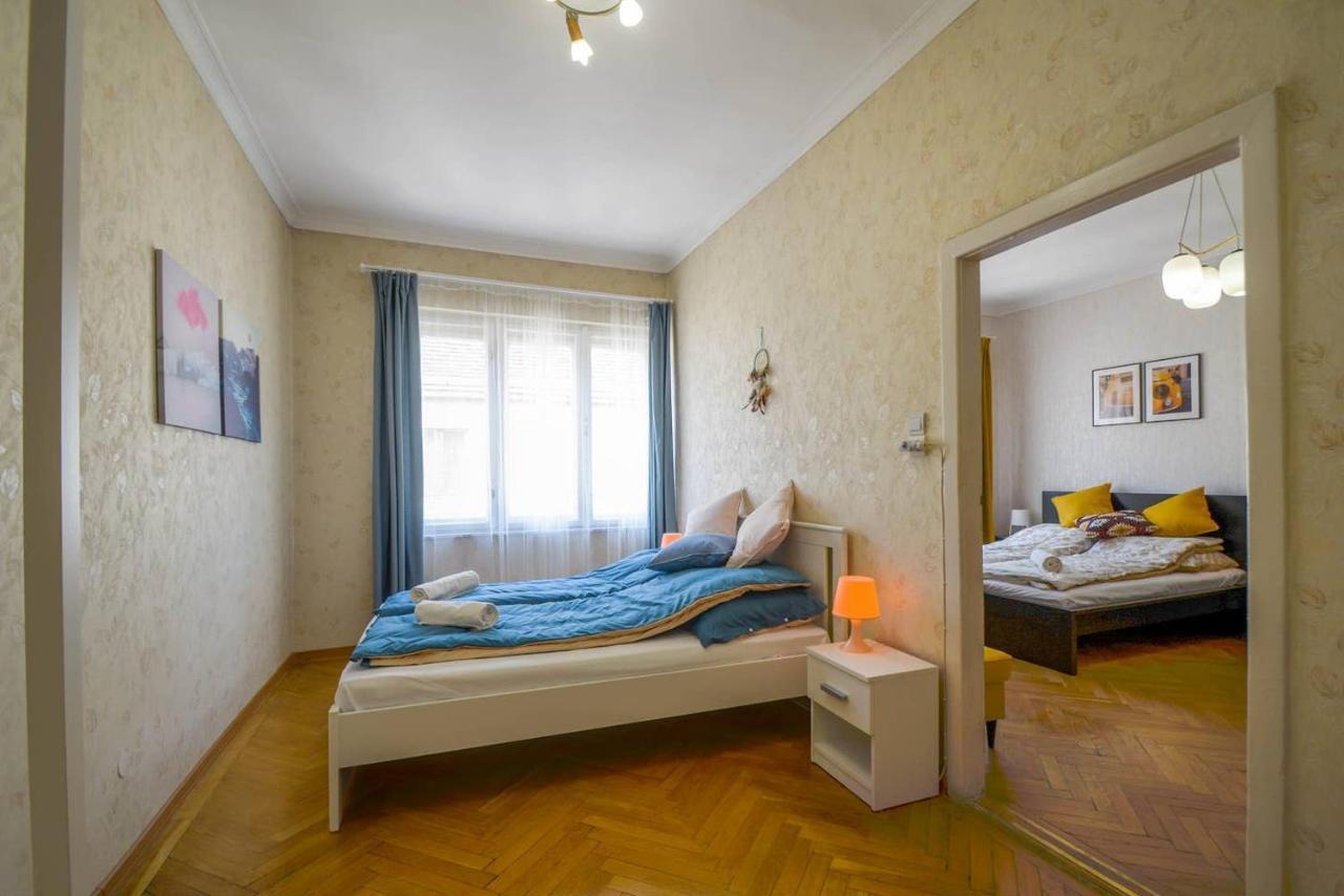 Lonyay Gellert View 2Br Lägenhet Budapest Exteriör bild