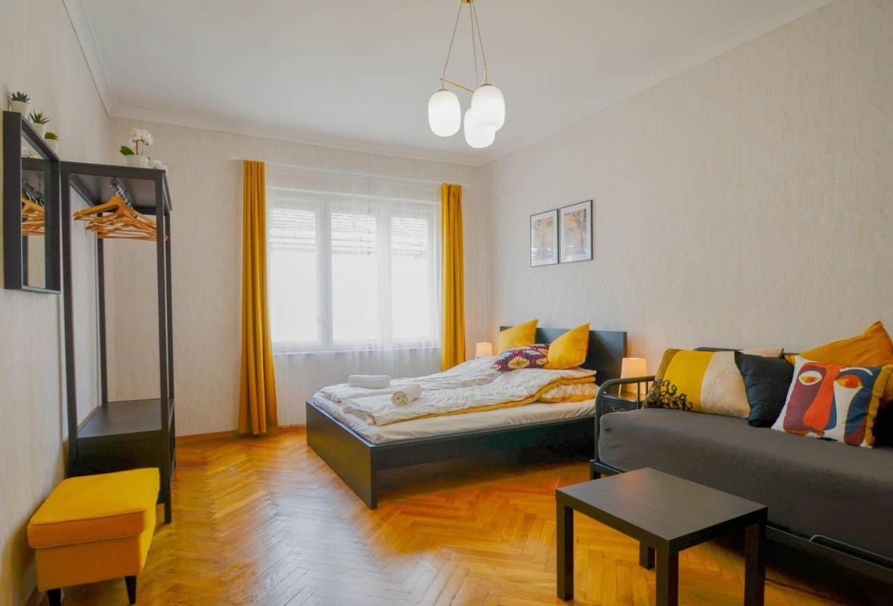 Lonyay Gellert View 2Br Lägenhet Budapest Exteriör bild